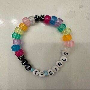 Lie to girls bracelet